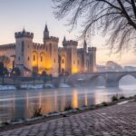 Que faire à Avignon en hiver : balade historique sur le célèbre Pont Saint-Bénézet